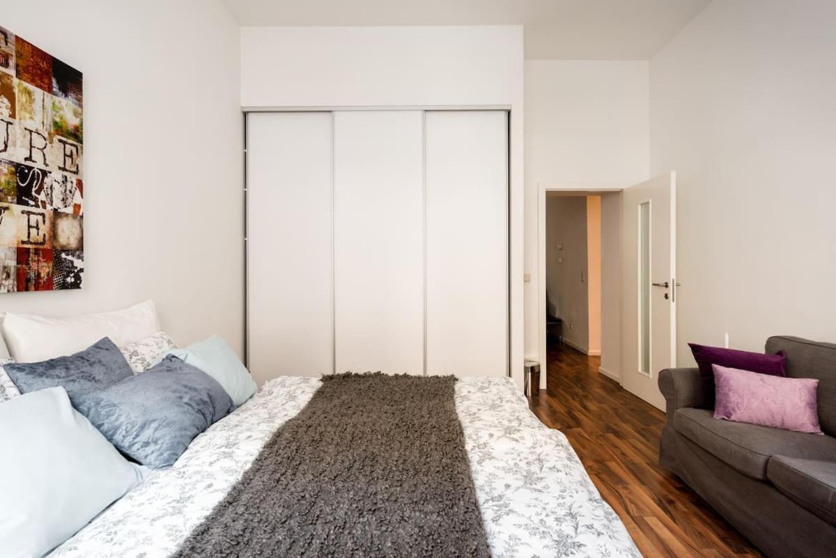 Luxurious And Spacious 5 Min Walk To City Center, 1-2 Wina Bagian luar foto